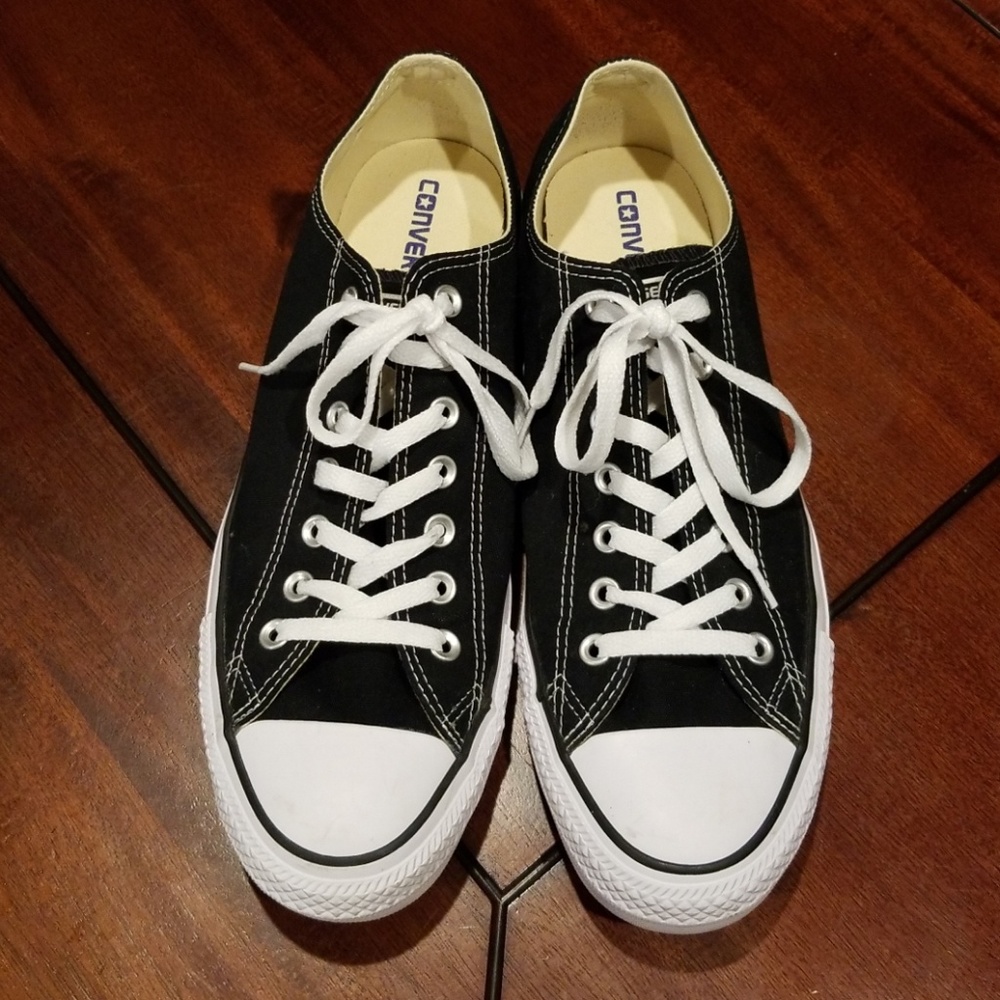 *BRAND NEW* Converse All Stars